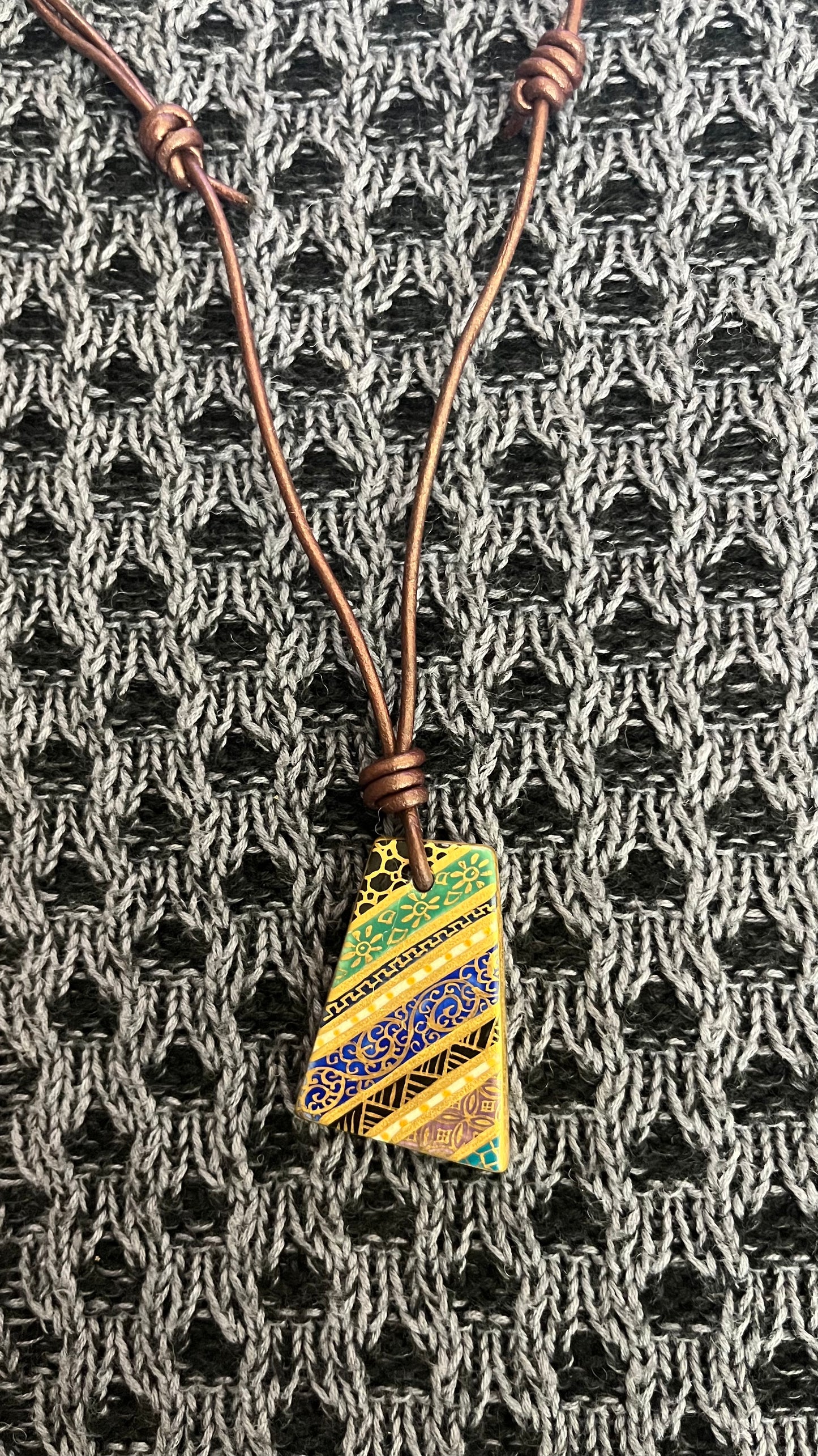 Hand-painted Reversible Japanese Ceramic Necklace: Tsutsuji