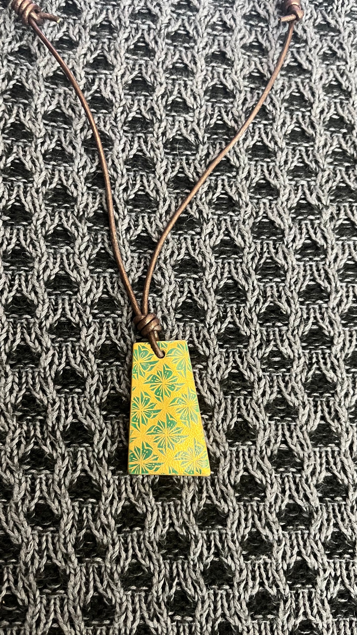Hand-painted Reversible Japanese Ceramic Necklace: Botan