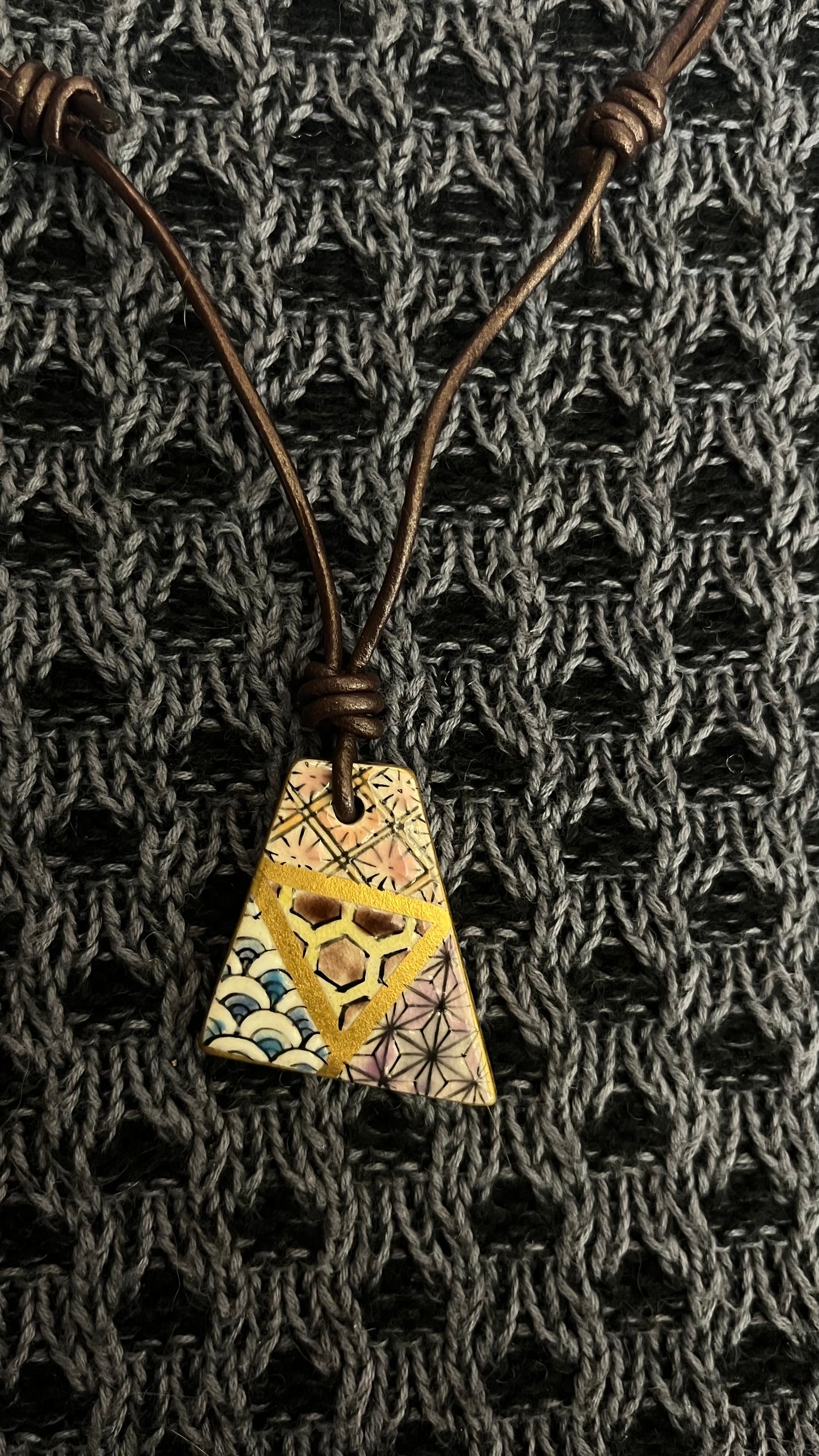 Hand-painted Reversible Japanese Ceramic Necklace: Kiku