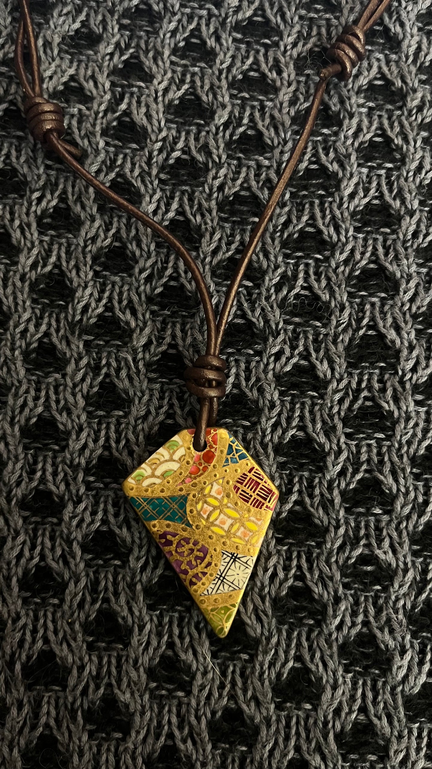 Hand-painted Reversible Japanese Ceramic Necklace: Kotobuki