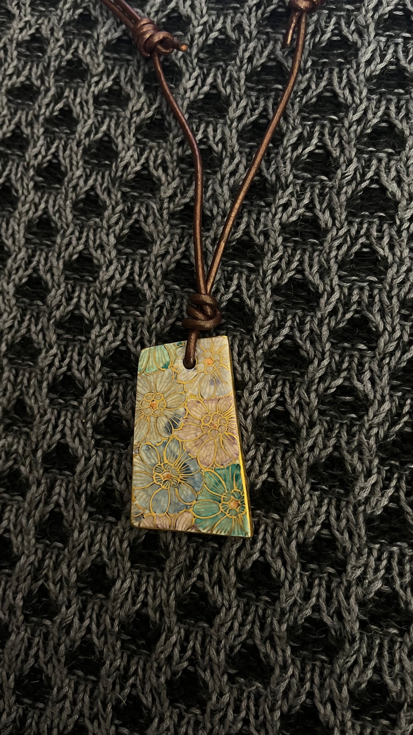 Hand-painted Reversible Japanese Ceramic Necklace: Hana