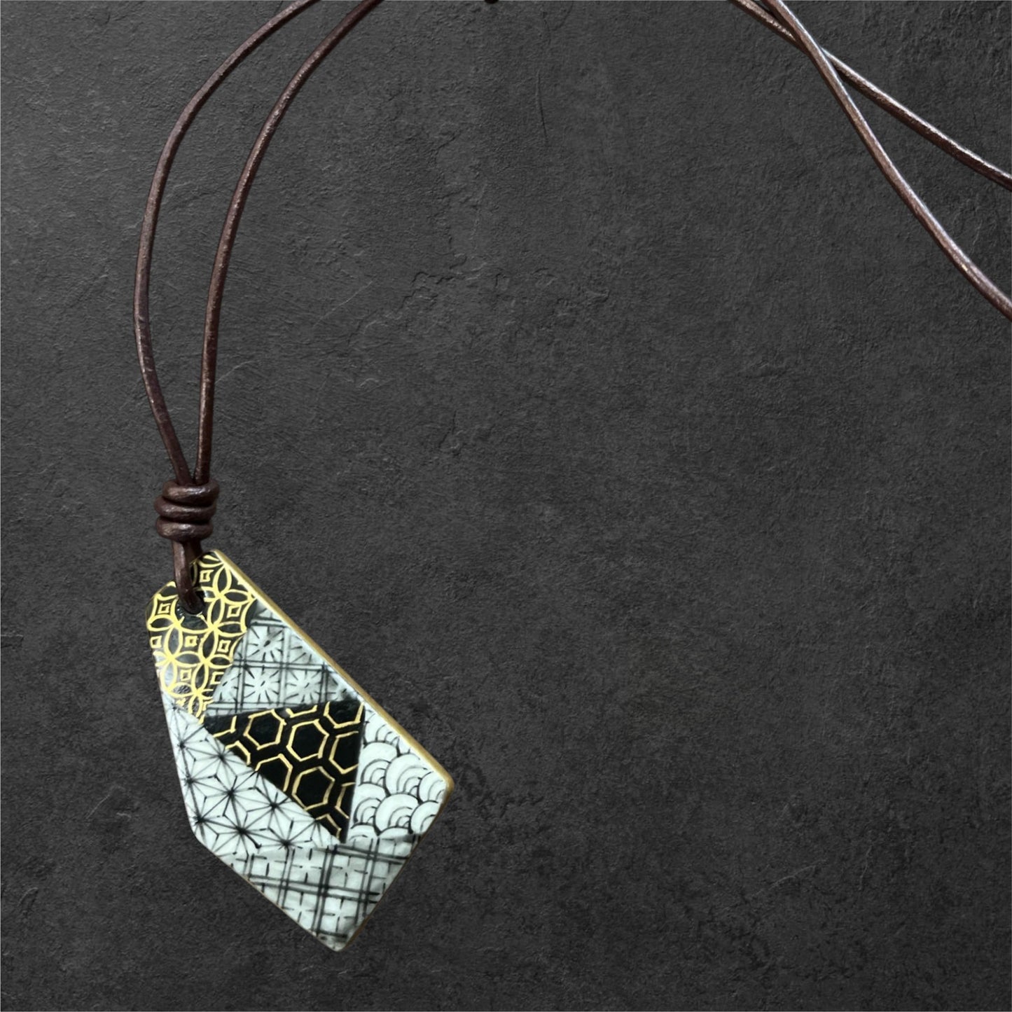 Hand-painted Reversible Japanese Ceramic Necklace: Hoshi