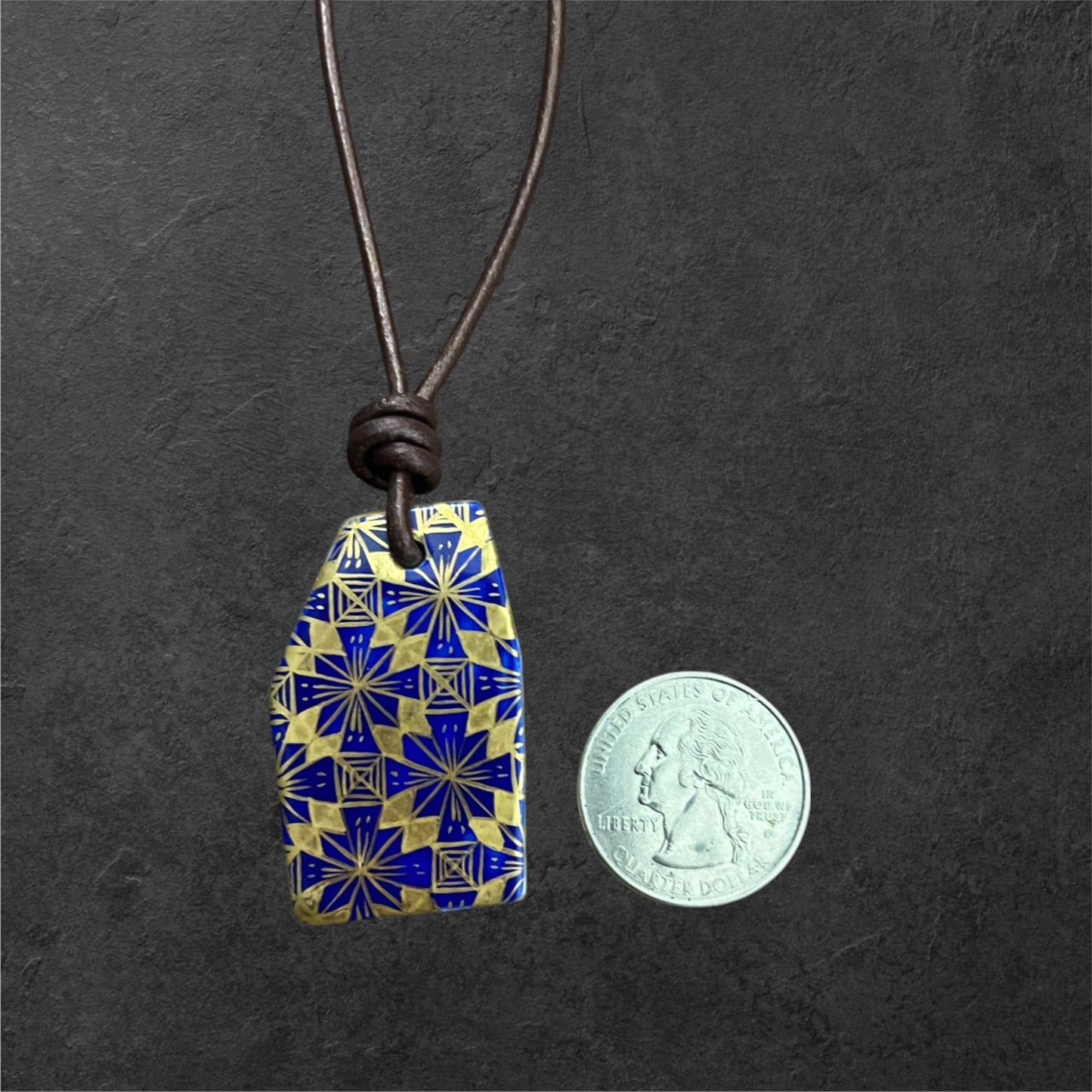 Hand-painted Reversible Japanese Ceramic Necklace: Mokuren