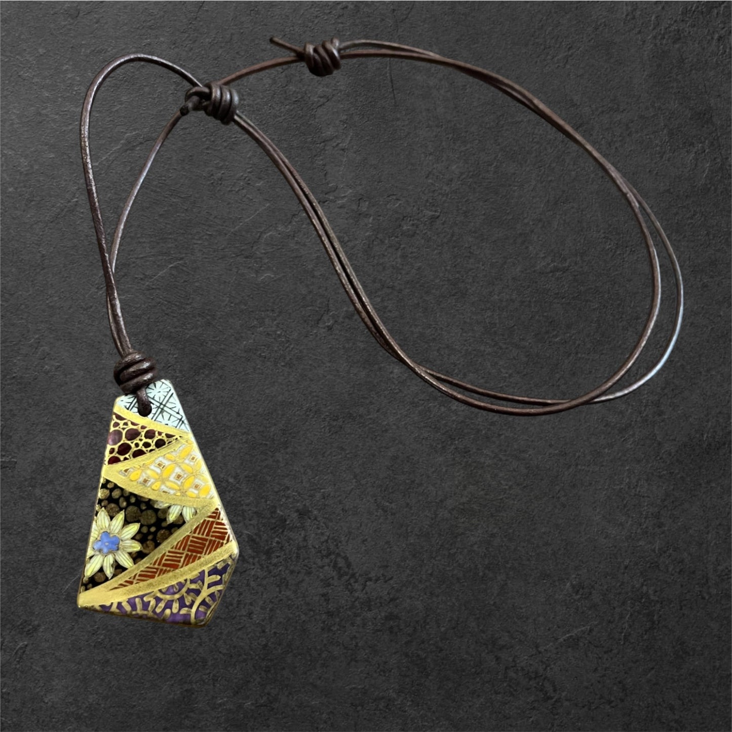 Hand-painted Reversible Japanese Ceramic Necklace: Midori